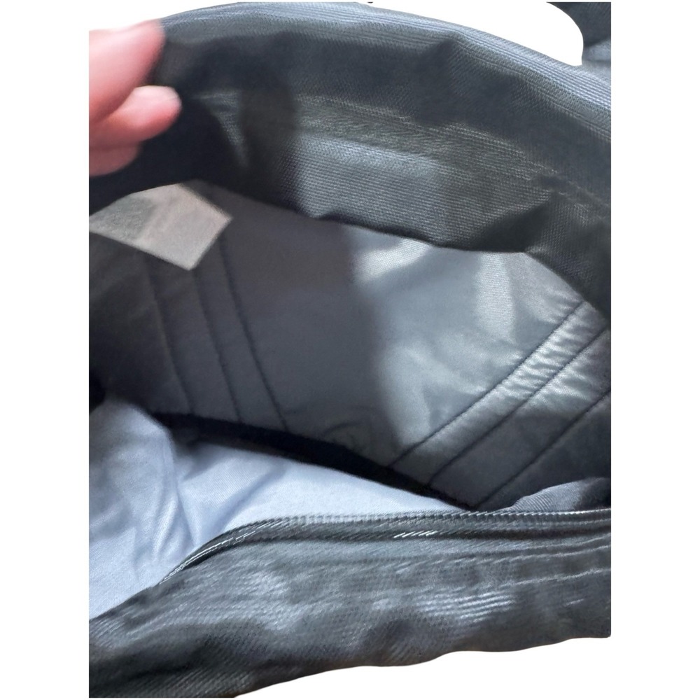 The North Face Black Waist Pack Fanny Pack Sling Bag Adjustable‎ Strap - Picture 6 of 6